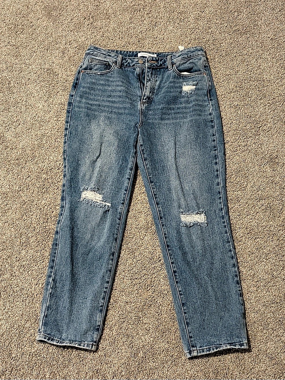JustFab Straight Leg Distressed Jeans in Blue Waist 31